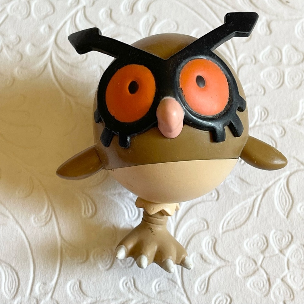 2010 POKEMON HootHoot Owl Figurine - Nintendo